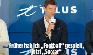 开云登录入口地址-入乡随俗！穆勒亮相温哥华白浪：我之前踢Football，现在踢Soccer