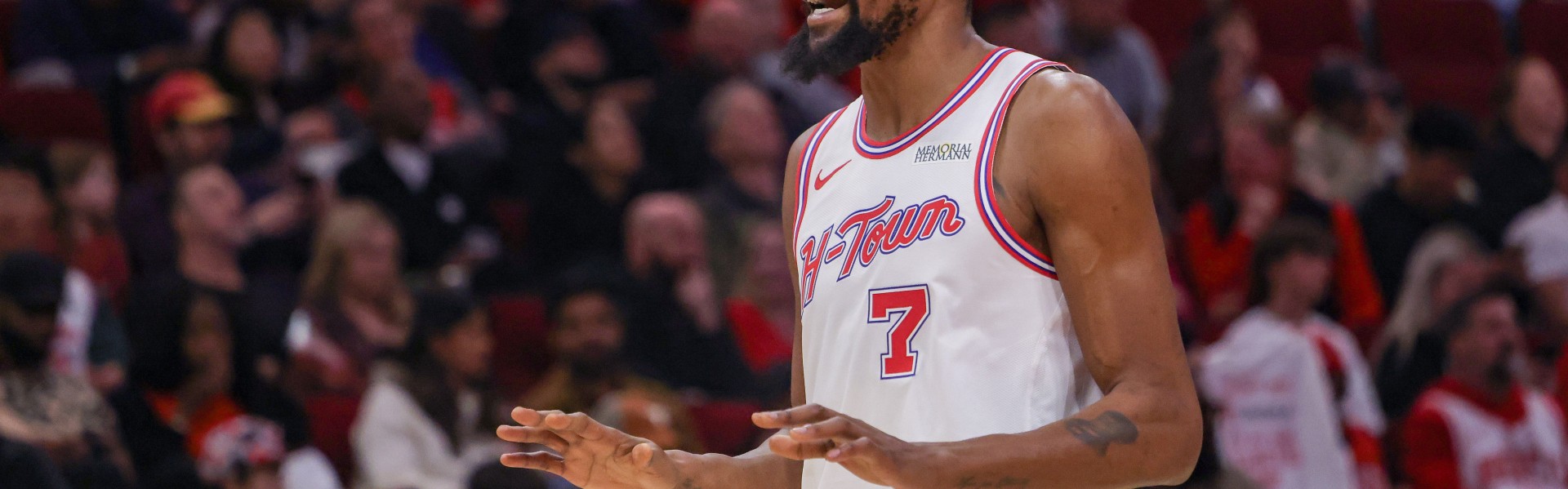 开云体育app-取分不难！杜兰特三分线外接球 两大步杀到篮下秀战斧暴扣